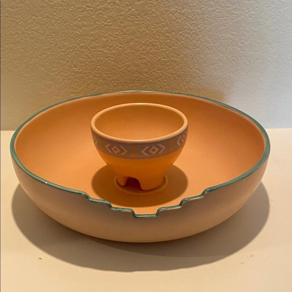 Treasure Craft Southwestern Style Chip and Dip Bowl Set. Peach and Green.